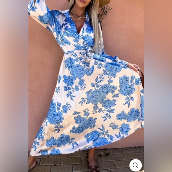 MYLENE Satin Floral Maxi Dress NWT - Picture 5 of 8